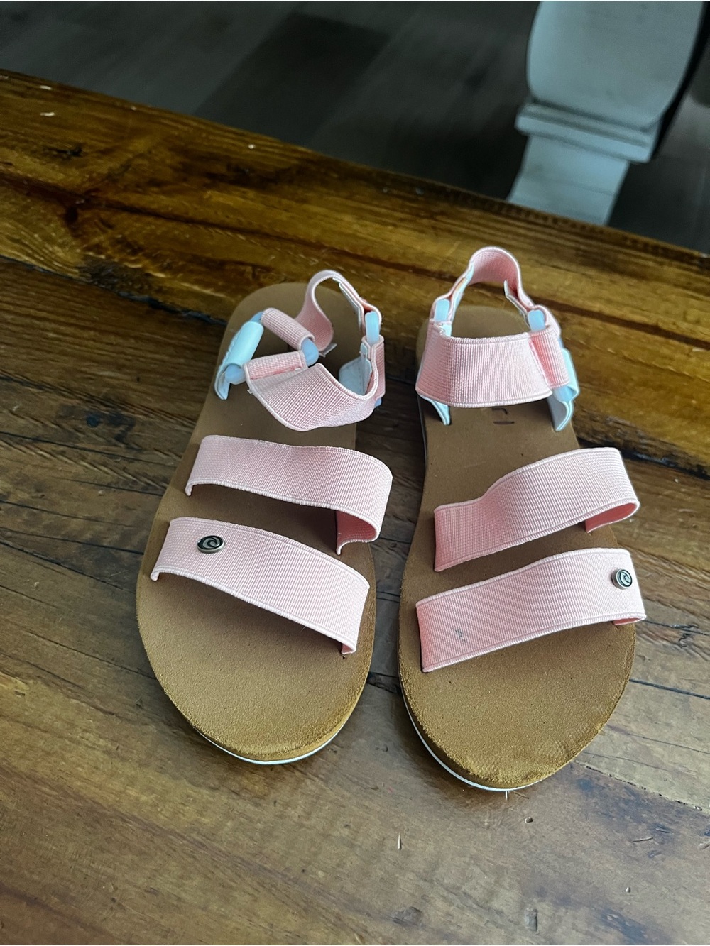 Rip Curl Girls' Pink Multi-Strap Sandals